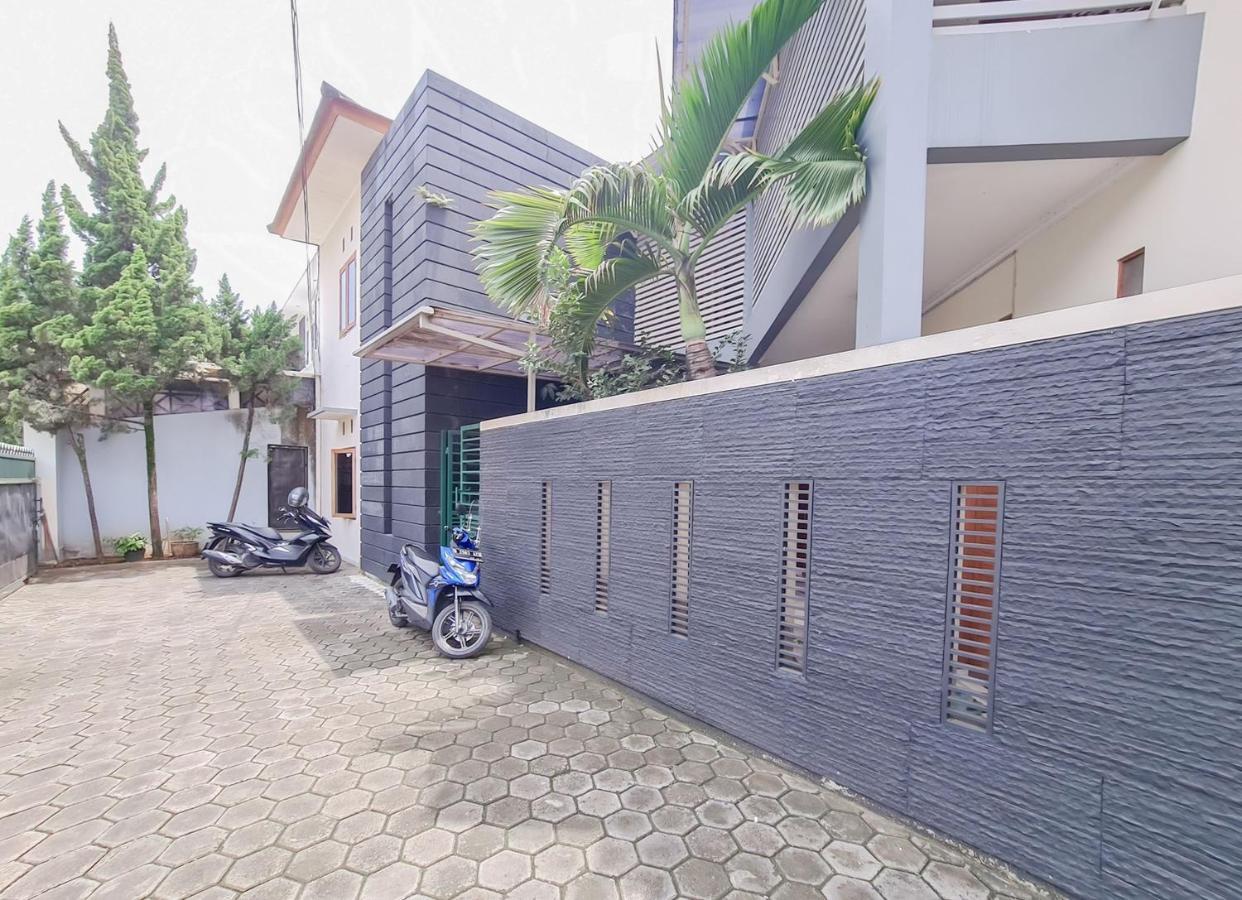 Koolkost At Jalan Ciheulang Bandung - Minimum Stay 30 Night Eksteriør billede